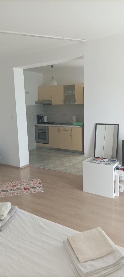 Feel Good Apartment Банёл Экстерьер фото