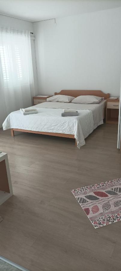 Feel Good Apartment Банёл Экстерьер фото